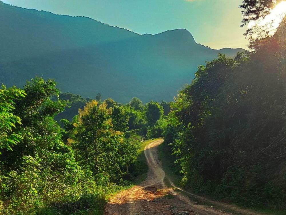 Sunset Bungalows & Gh Muang Ngoi Zewnętrze zdjęcie